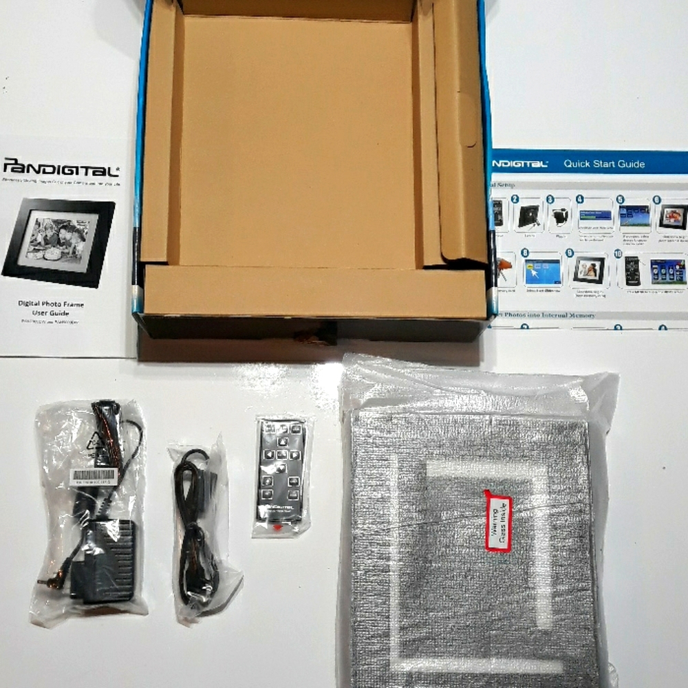 ● Digital Photo Frame